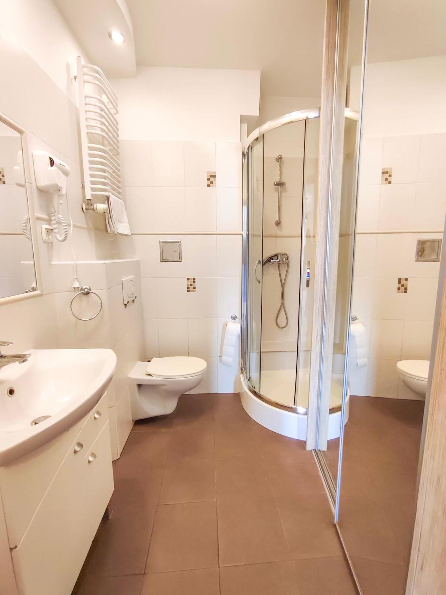 Prywatny Parking Apartament Zacisze By Rentoom Stary Toruń Buitenkant foto